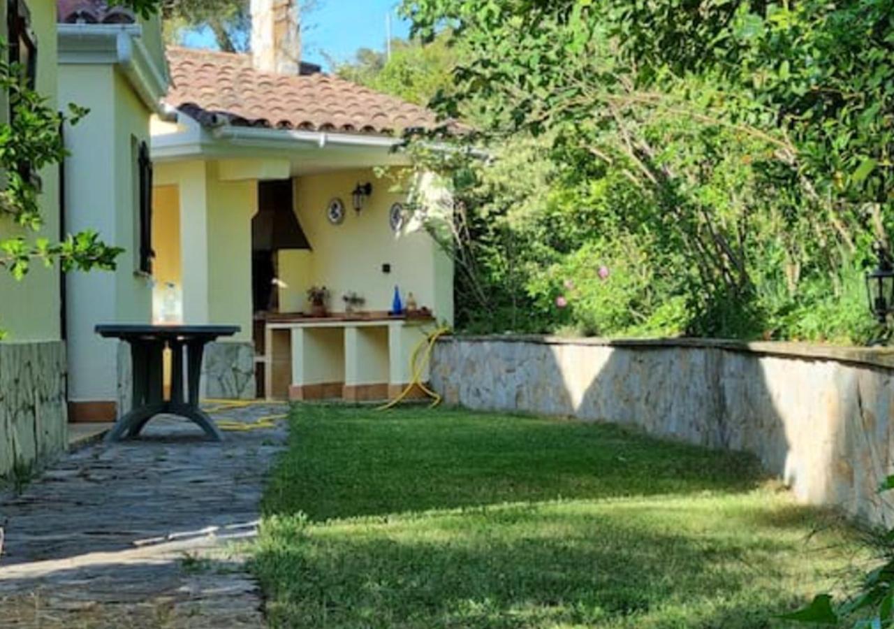 Villa Casa Donaire Marganell Exterior foto